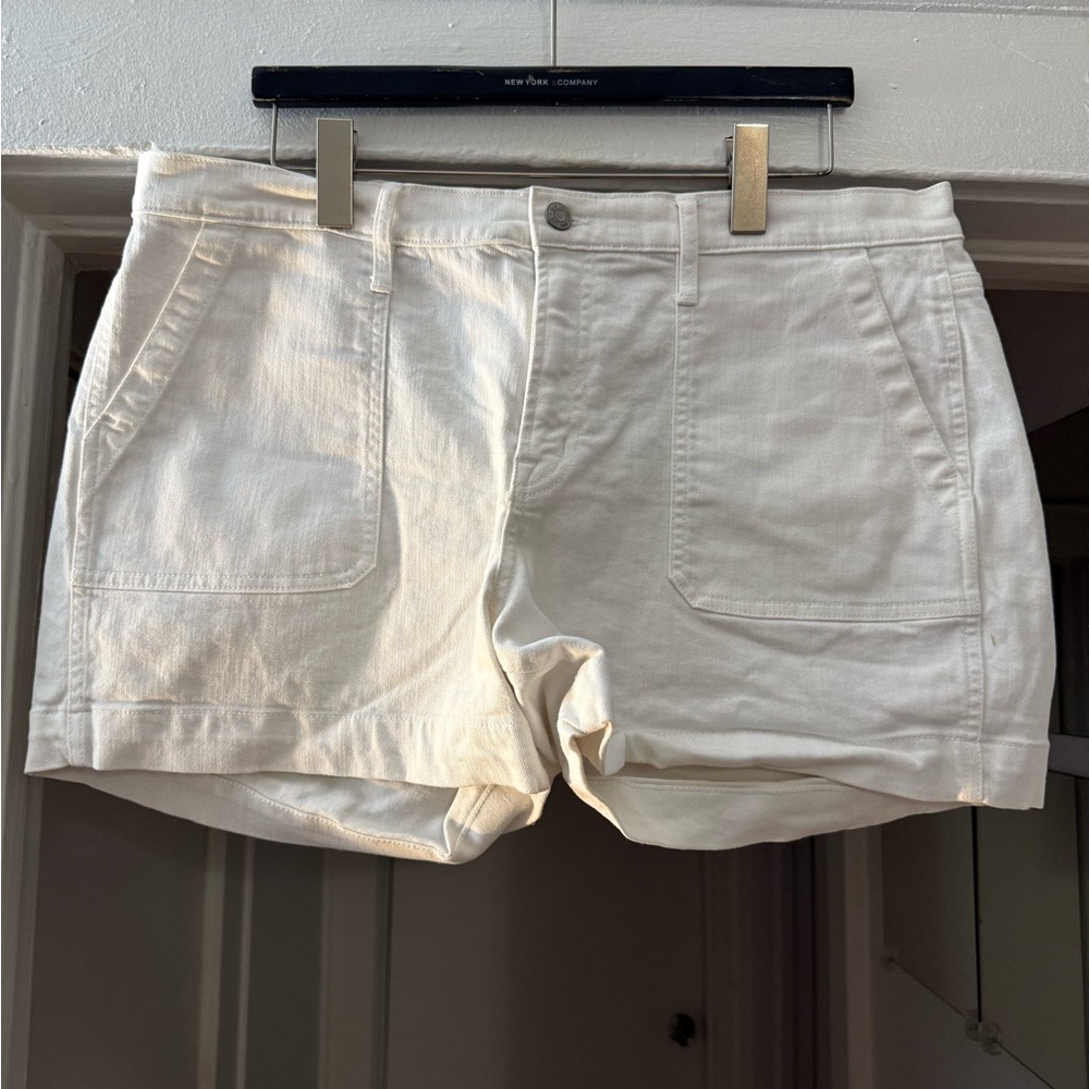 GAP Women's Cream Jean Shorts